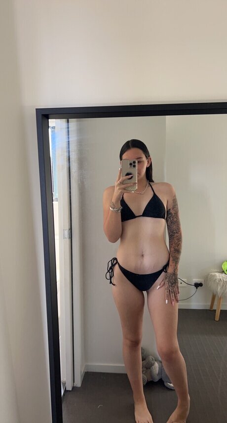 Foto desnuda filtrada de OnlyFans de Rhiannon