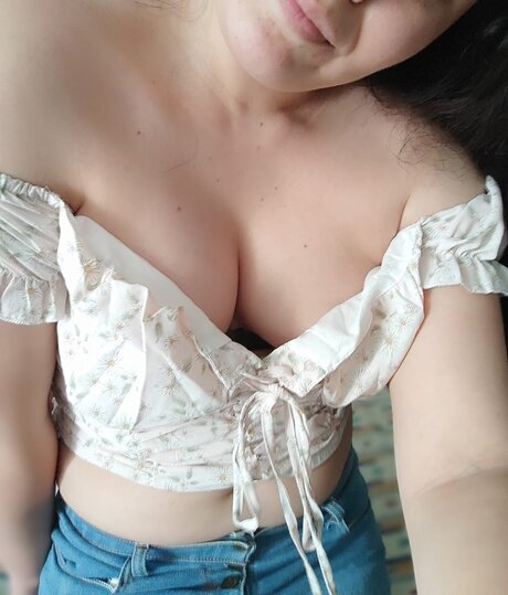 Foto desnuda filtrada de OnlyFans de Femaleh19