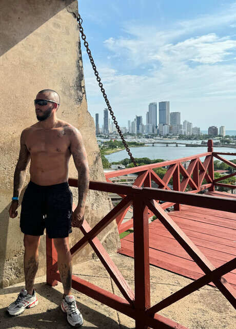 Foto desnuda filtrada de OnlyFans de Duvanhoyos19