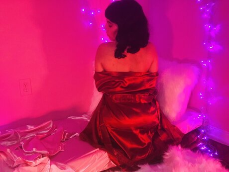 Foto desnuda filtrada de OnlyFans de Crowned Vixen
