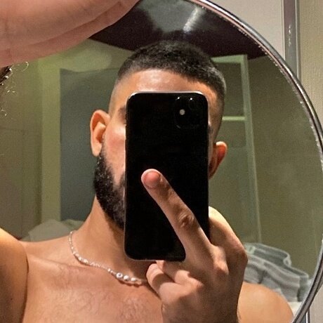 Foto desnuda filtrada de OnlyFans de Aiden