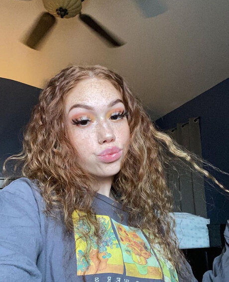Foto desnuda filtrada de OnlyFans de Zar 
