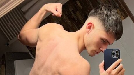 Foto desnuda filtrada de OnlyFans de Patrixio Straight 