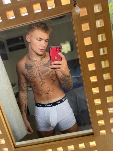 Foto desnuda filtrada de OnlyFans de Juicyjp