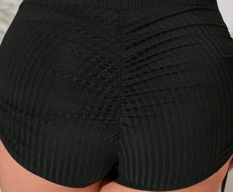 Foto desnuda filtrada de OnlyFans de Volleyballgurl1982