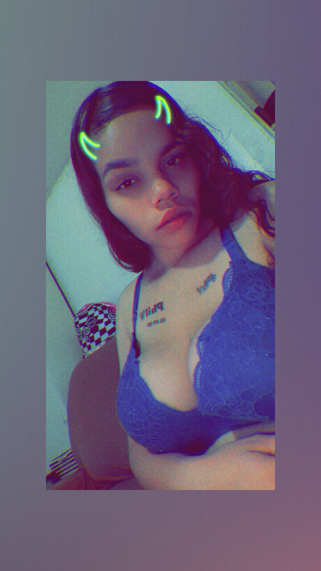 Foto desnuda filtrada de OnlyFans de Urfavoritelightskin69