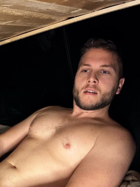 Foto desnuda filtrada de OnlyFans de Vanlife Nick