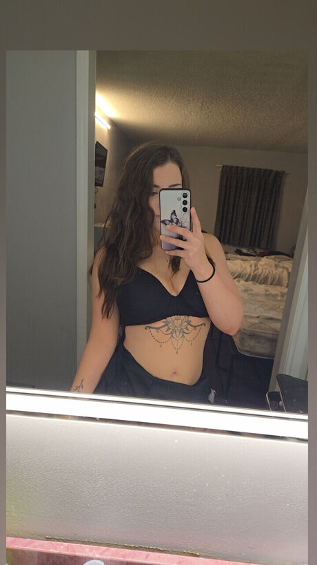 Foto desnuda filtrada de OnlyFans de Tiffany Davis