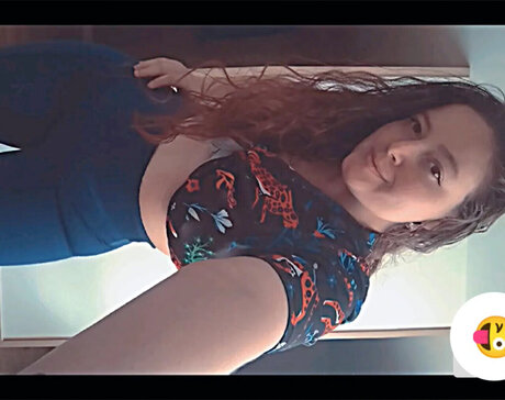 Foto desnuda filtrada de OnlyFans de Gen