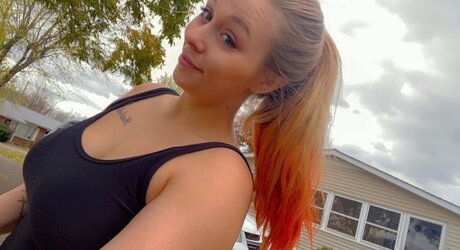 Princessapeechy96