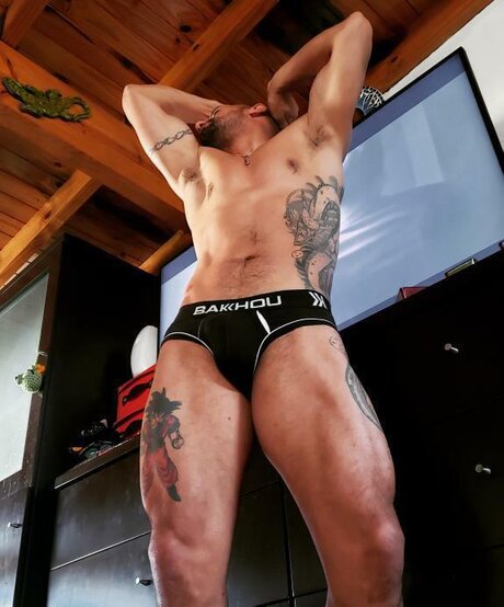 Eduardo Tano 17