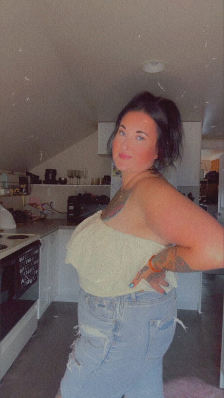 Foto desnuda filtrada de OnlyFans de Katie Whorror