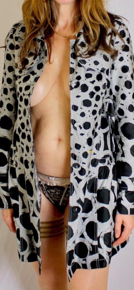Hot Croupier 