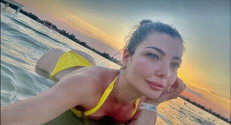 Foto desnuda filtrada de OnlyFans de Ashley Crashly