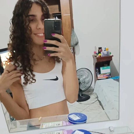 Foto desnuda filtrada de OnlyFans de May Tgirl
