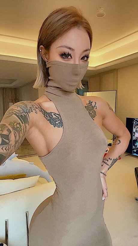 Foto desnuda filtrada de OnlyFans de Okubo