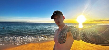 Foto desnuda filtrada de OnlyFans de Alpha God Saint