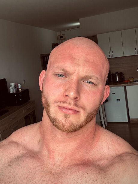 Adamski