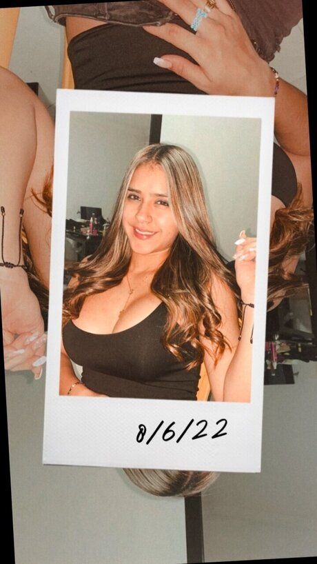 Foto desnuda filtrada de OnlyFans de Marcela Lopez 