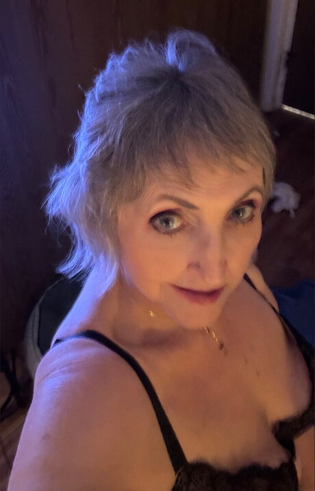 Foto desnuda filtrada de OnlyFans de Gilf  Granny  Bbw Censhas Play Site
