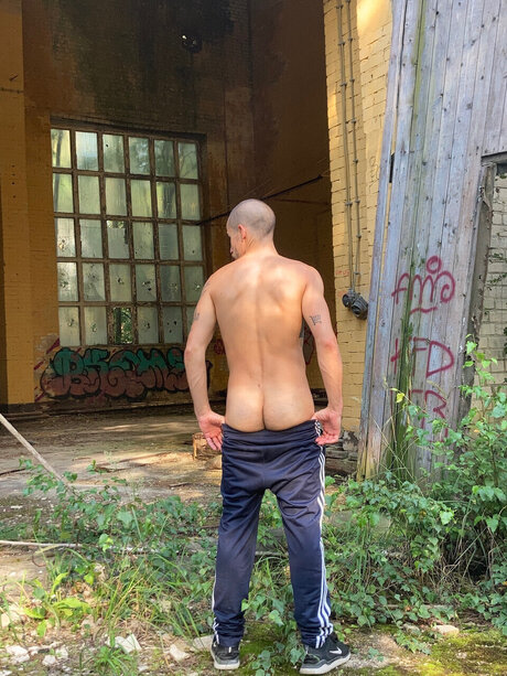 Foto desnuda filtrada de OnlyFans de Deepandrough