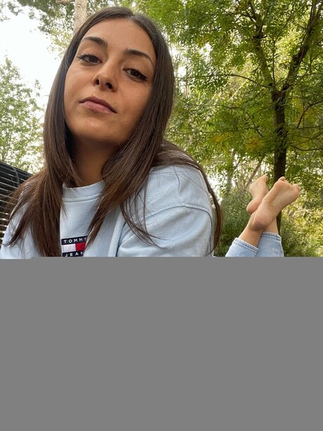 Foto desnuda filtrada de OnlyFans de Simona
