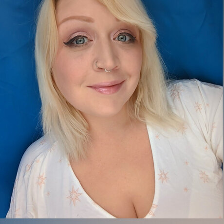 Foto desnuda filtrada de OnlyFans de Mary Imaginary