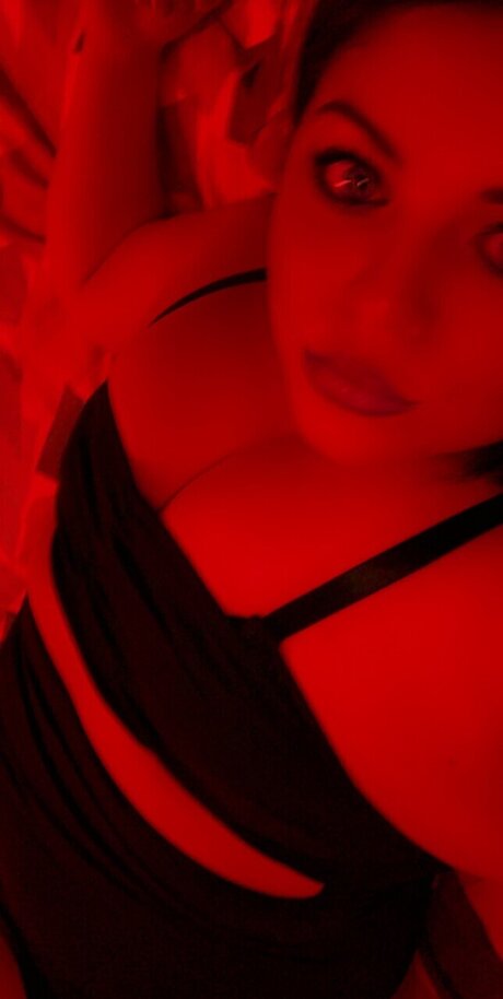 Foto desnuda filtrada de OnlyFans de Maxi