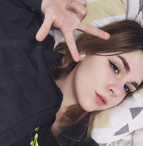 Foto desnuda filtrada de OnlyFans de Emmy