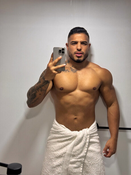 Foto desnuda filtrada de OnlyFans de Brent Cameron