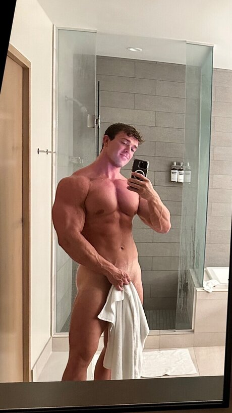 Foto desnuda filtrada de OnlyFans de Stefan