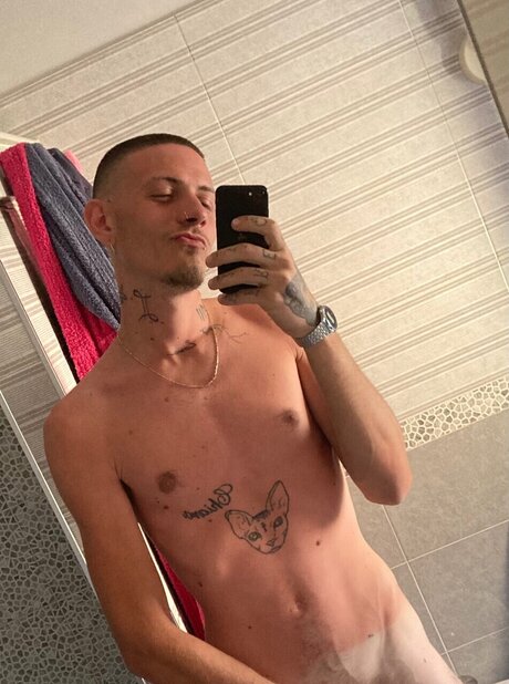 Foto desnuda filtrada de OnlyFans de Cirode