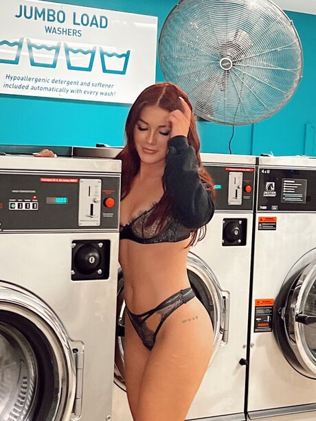Foto desnuda filtrada de OnlyFans de Summer 