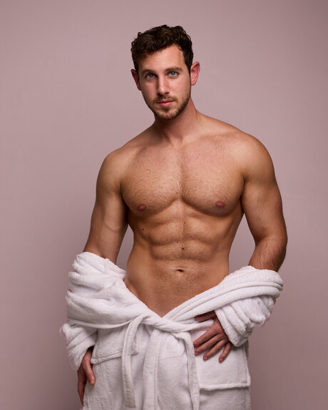 Foto desnuda filtrada de OnlyFans de Andrew Wild