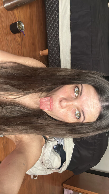 Foto desnuda filtrada de OnlyFans de Melinakii