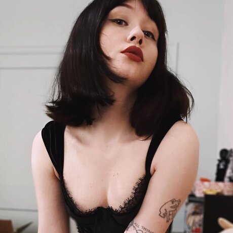 Foto desnuda filtrada de OnlyFans de Anne