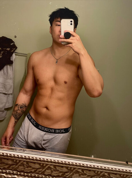 Foto desnuda filtrada de OnlyFans de Your Fav Gym Bro