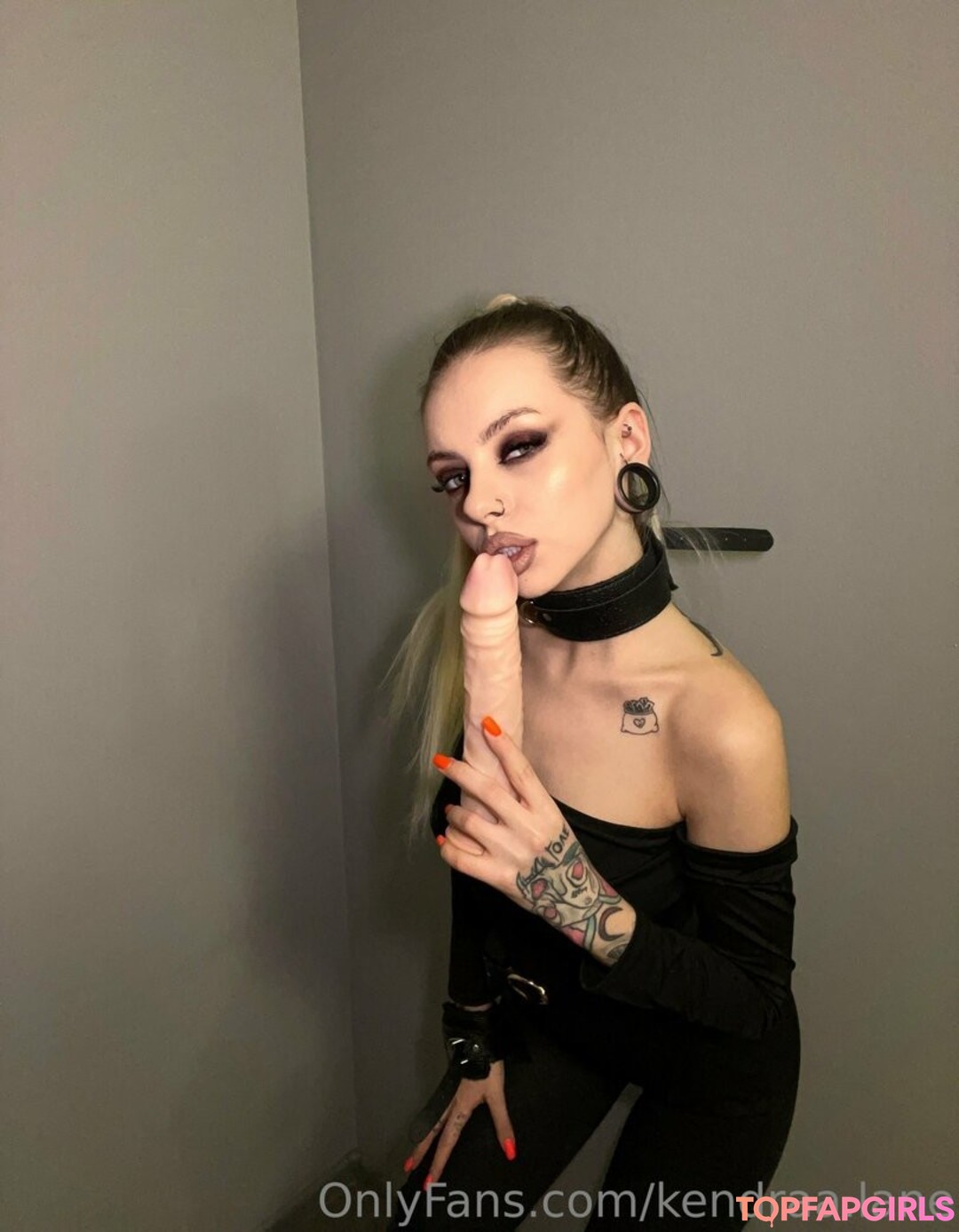 Foto desnuda filtrada de OnlyFans de Kendraalane #121 Foto desnuda filtrada de OnlyFans de Kendraalane #121