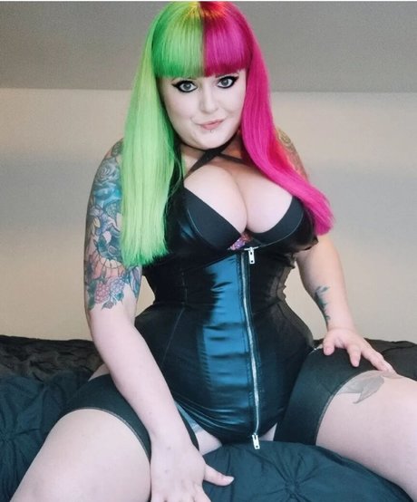 Gothabillyqueen