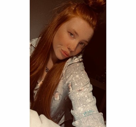Foto desnuda filtrada de OnlyFans de Molly Capper