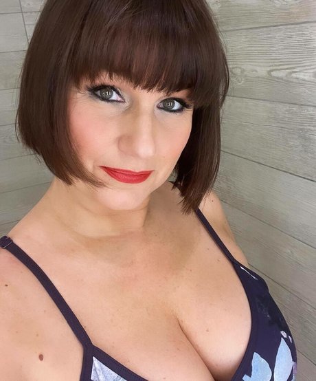 Foto desnuda filtrada de OnlyFans de Catherine Huntley