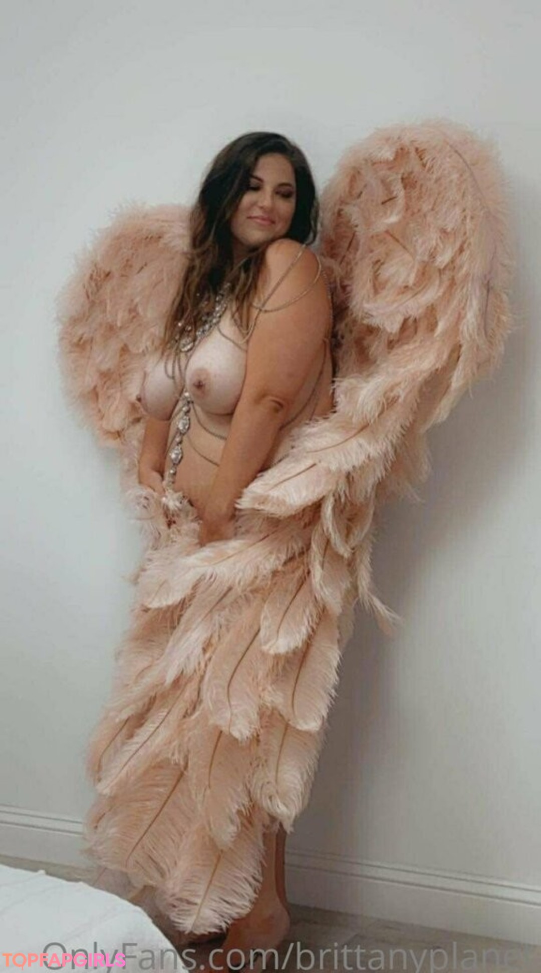 Foto desnuda filtrada de OnlyFans de Brittanyplanet #9 Foto desnuda filtrada de OnlyFans de Brittanyplanet #9