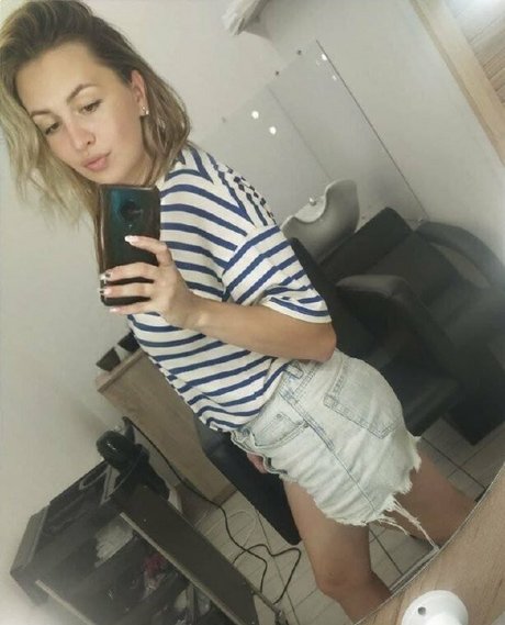 Foto desnuda filtrada de OnlyFans de Annabellla