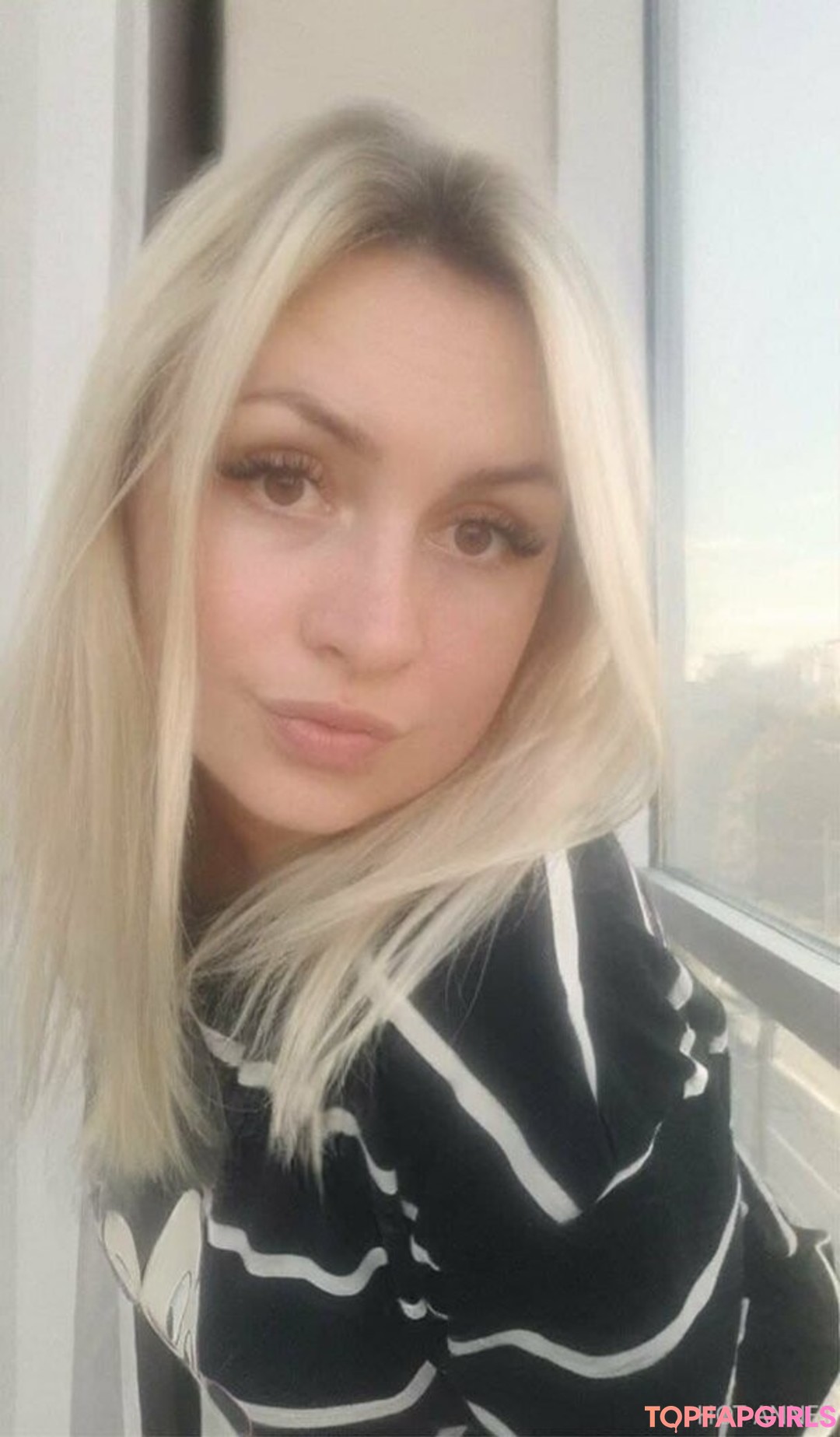 Foto desnuda filtrada de OnlyFans de Annabellla #73 Foto desnuda filtrada de OnlyFans de Annabellla #73