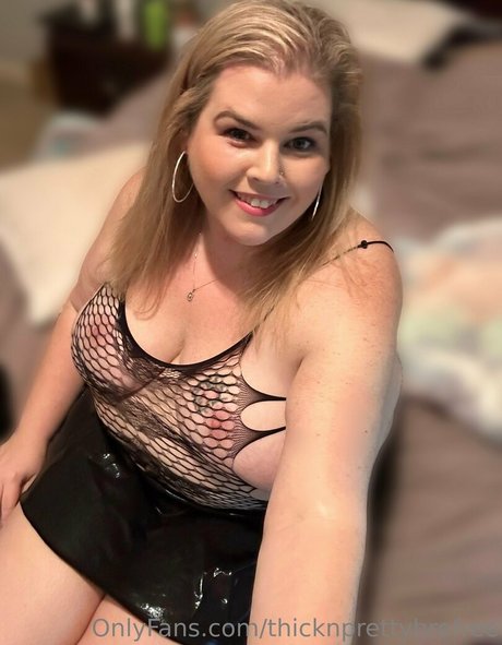 Foto desnuda filtrada de OnlyFans de Thicknprettybrefree
