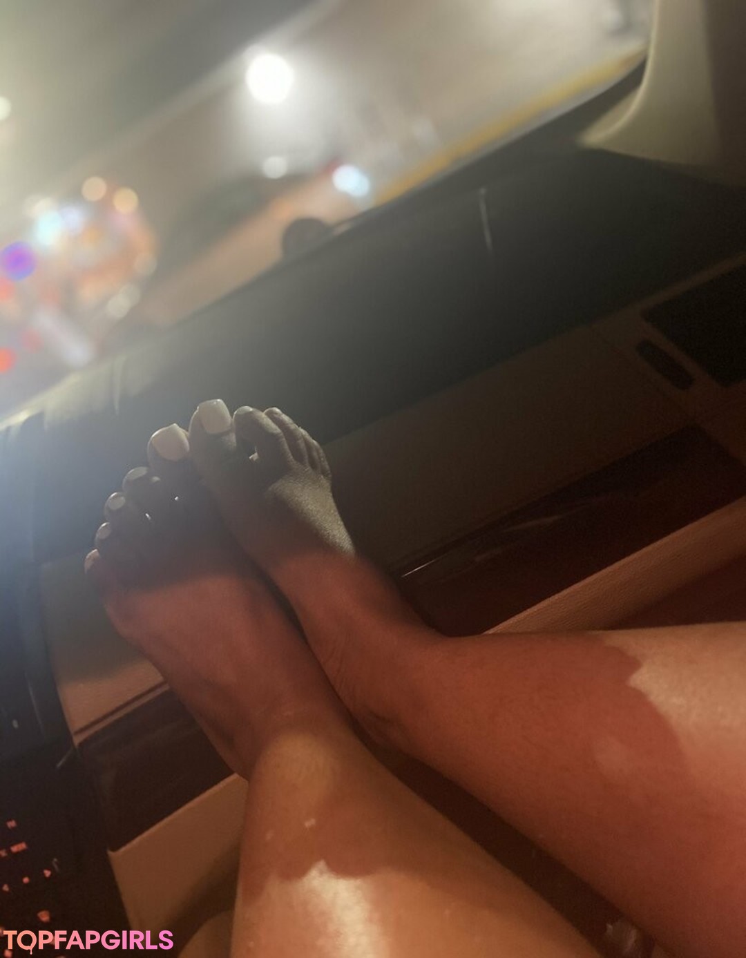 Foto desnuda filtrada de OnlyFans de Chocolatefeet8 #7 Foto desnuda filtrada de OnlyFans de Chocolatefeet8 #7