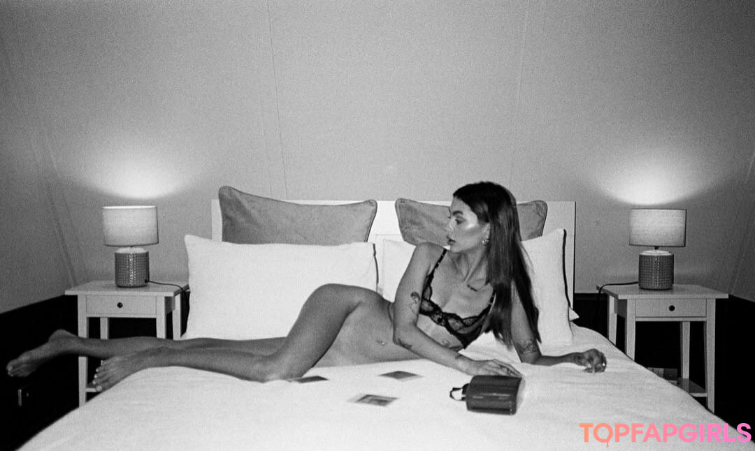 Foto desnuda filtrada de OnlyFans de Rebellioushooligans #23 Foto desnuda filtrada de OnlyFans de Rebellioushooligans #23