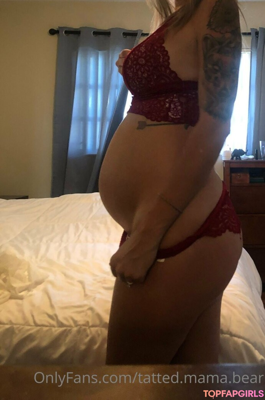 Foto desnuda filtrada de OnlyFans de Tattedmamabear #45 Foto desnuda filtrada de OnlyFans de Tattedmamabear #45