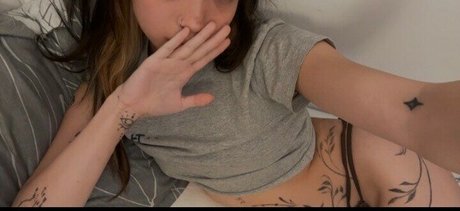 Foto desnuda filtrada de OnlyFans de Rachelzh