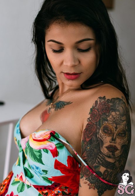 Foto desnuda filtrada de OnlyFans de Jeeh Suicide